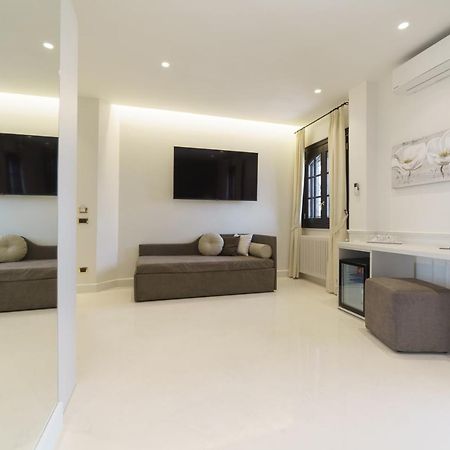 Caffetteria Luca Suite & Rooms برونتي المظهر الخارجي الصورة
