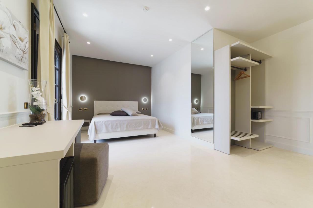 Caffetteria Luca Suite & Rooms برونتي المظهر الخارجي الصورة