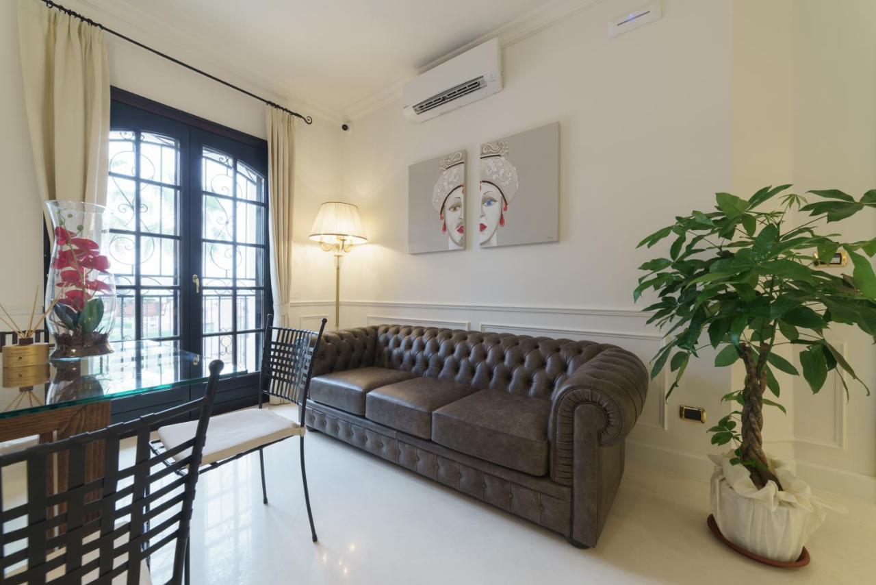 Caffetteria Luca Suite & Rooms برونتي المظهر الخارجي الصورة