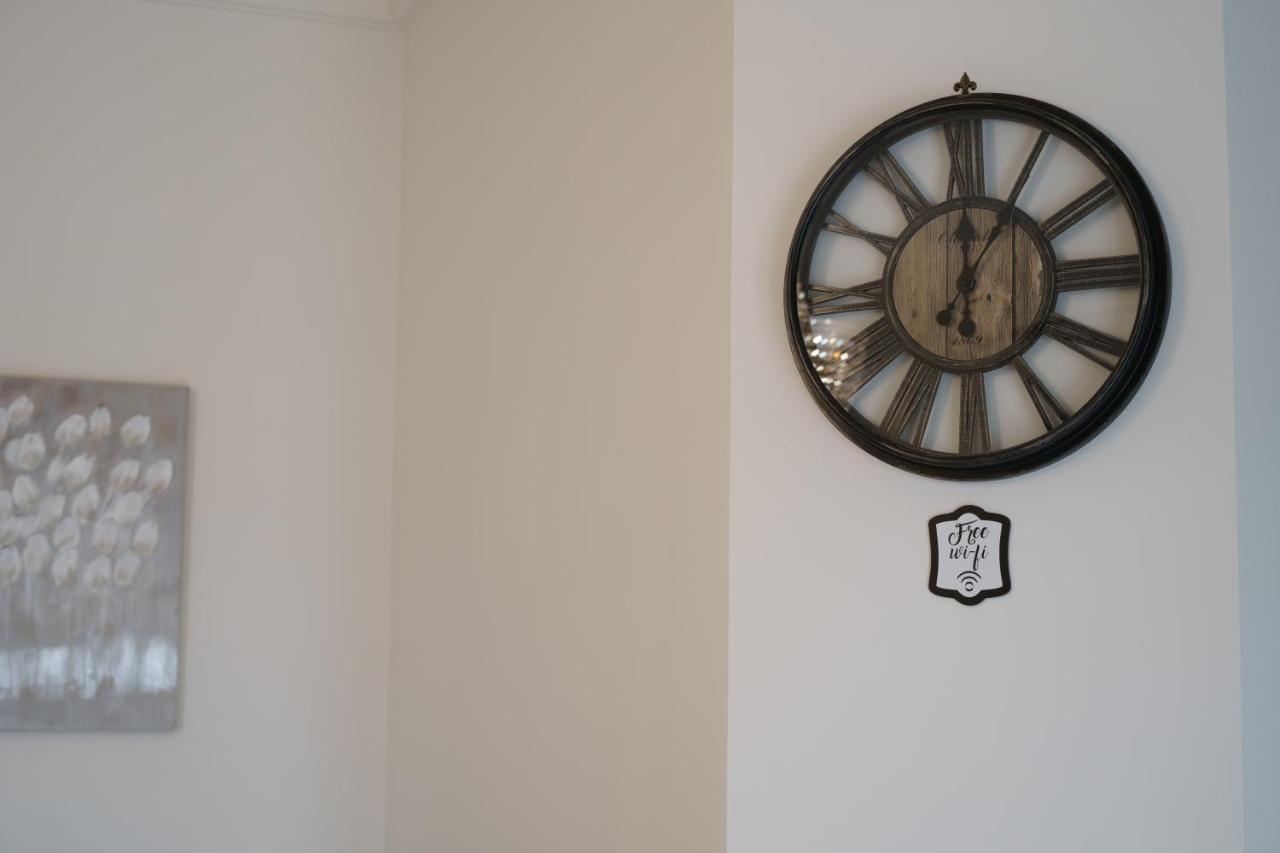 Caffetteria Luca Suite & Rooms برونتي المظهر الخارجي الصورة