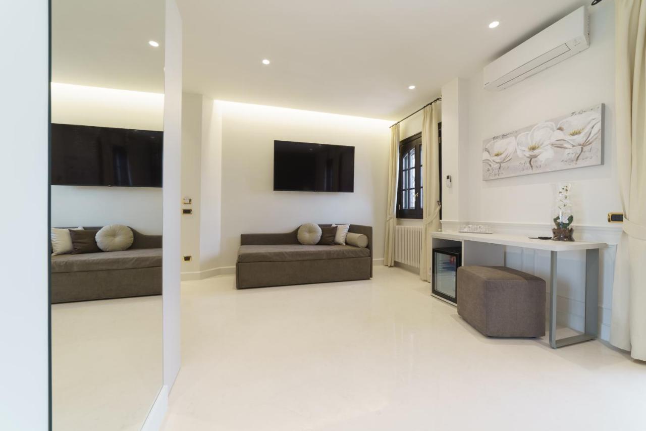 Caffetteria Luca Suite & Rooms برونتي المظهر الخارجي الصورة
