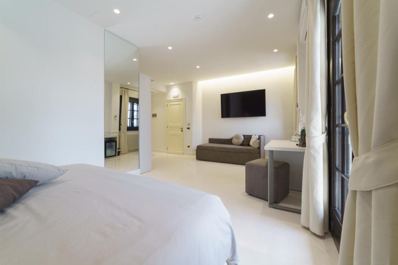 Caffetteria Luca Suite & Rooms برونتي المظهر الخارجي الصورة