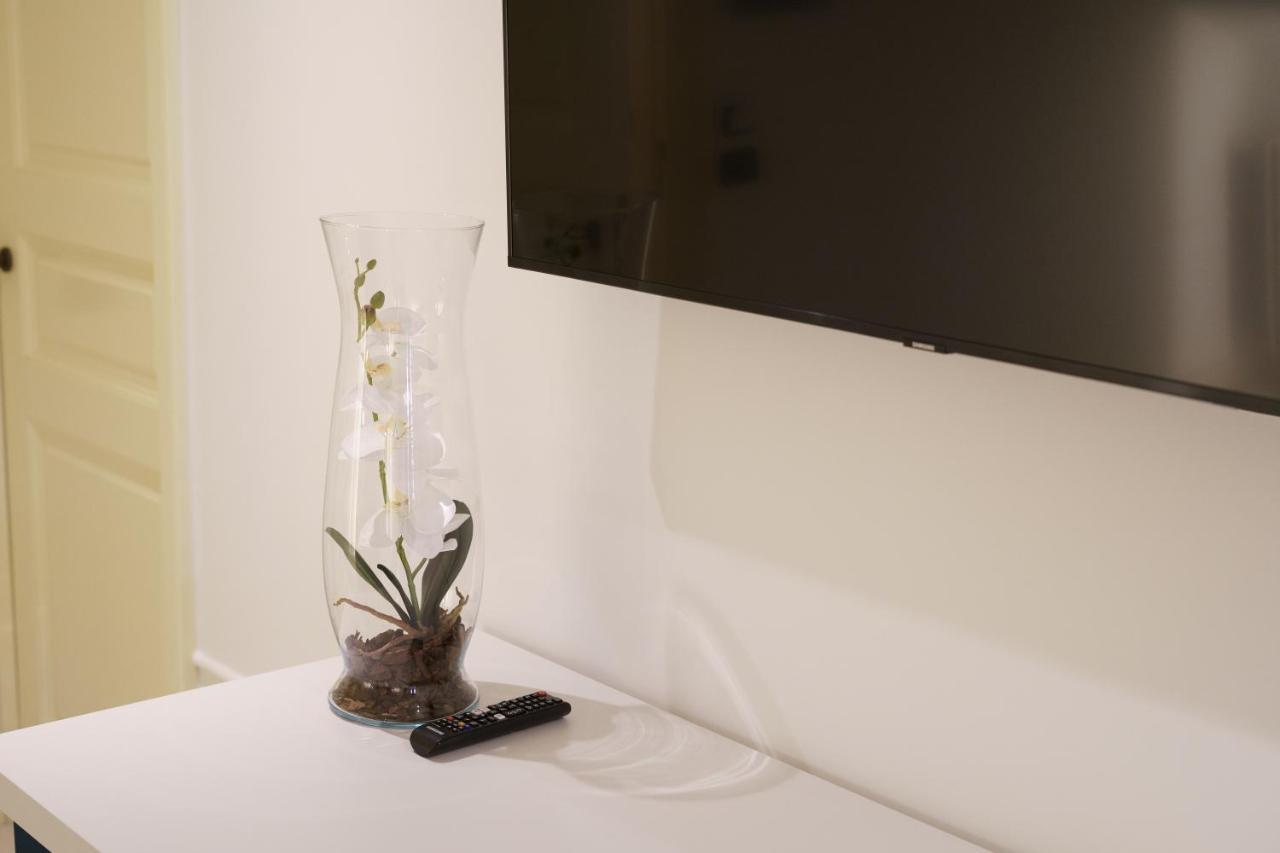 Caffetteria Luca Suite & Rooms برونتي المظهر الخارجي الصورة