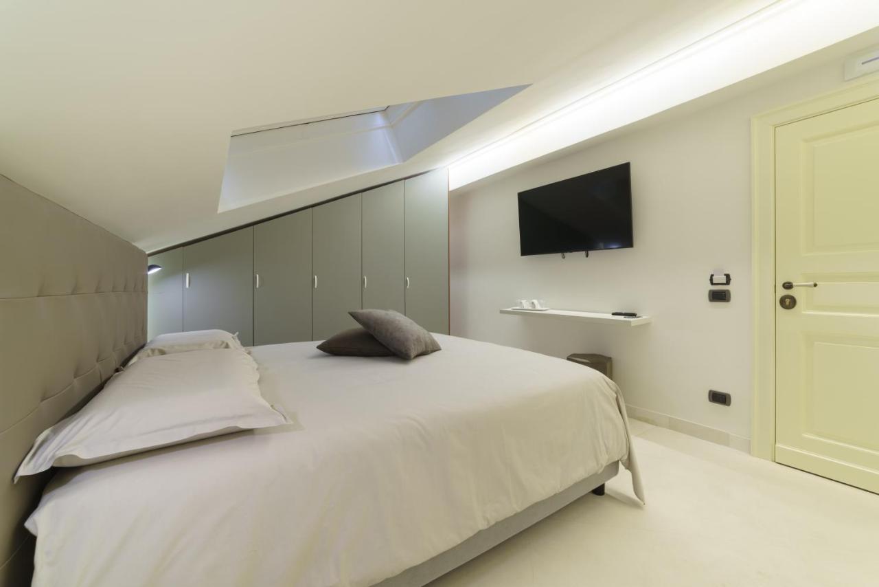 Caffetteria Luca Suite & Rooms برونتي المظهر الخارجي الصورة