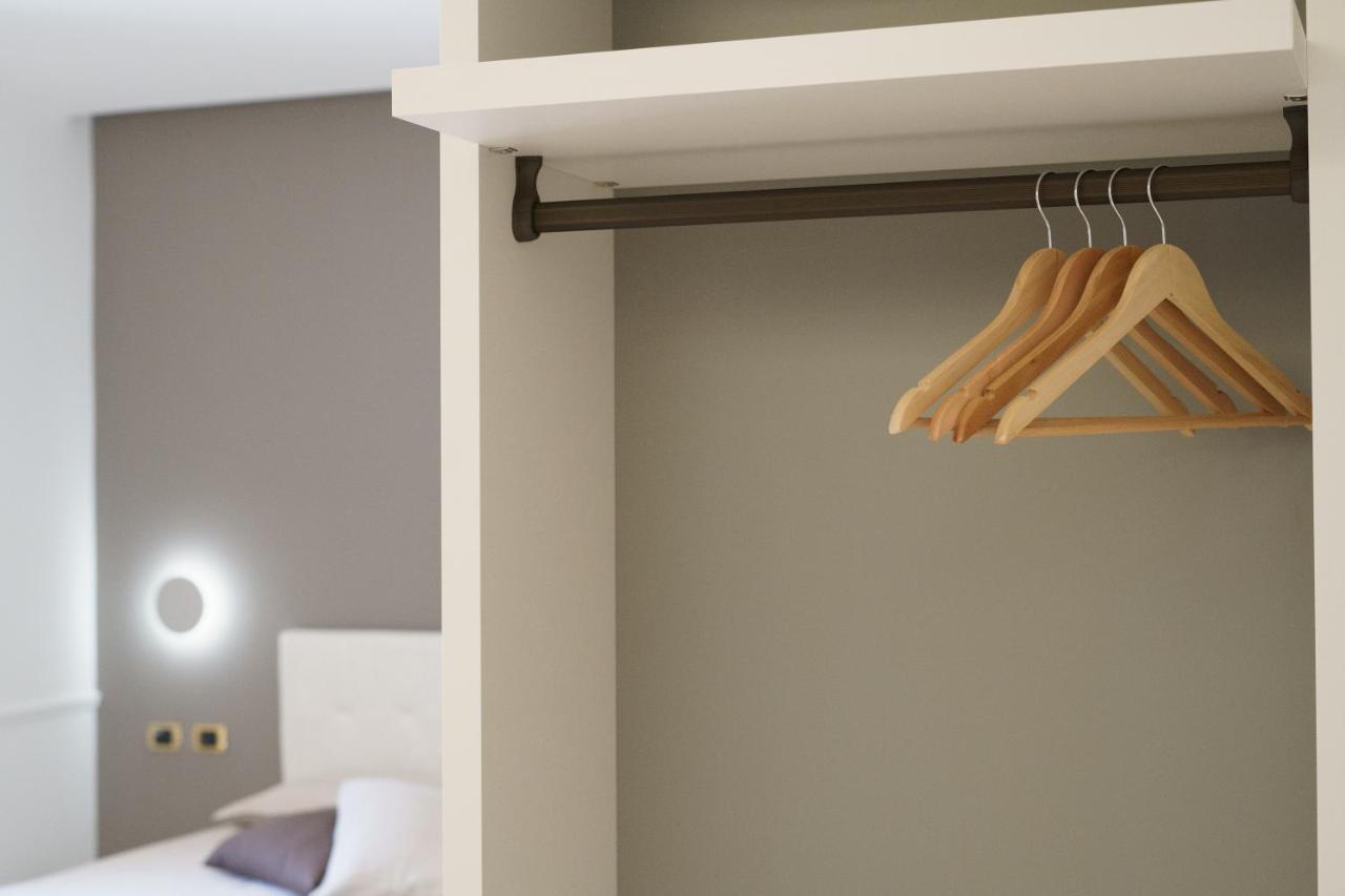 Caffetteria Luca Suite & Rooms برونتي المظهر الخارجي الصورة